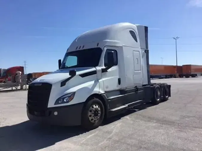 2020 Freightliner Cascadia