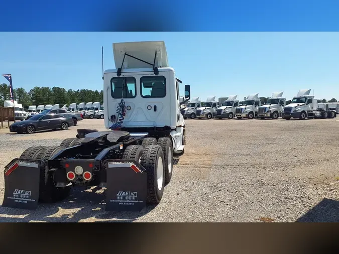 2021 FREIGHTLINER/MERCEDES NEW CASCADIA PX12664