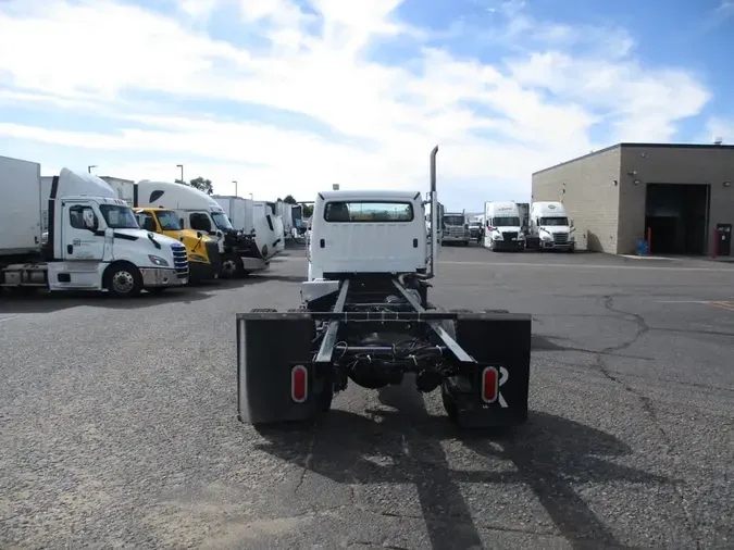 2019 FREIGHTLINER/MERCEDES M2 106fbaba4d3a4c69c4b97428e61a10abcf1
