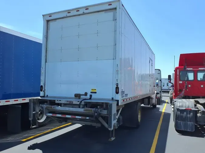 2019 FREIGHTLINER M2 106