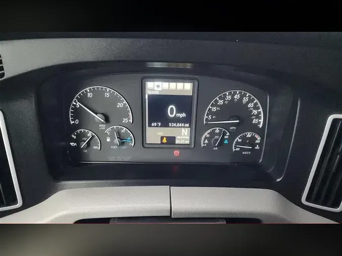 2020 FREIGHTLINER CA126