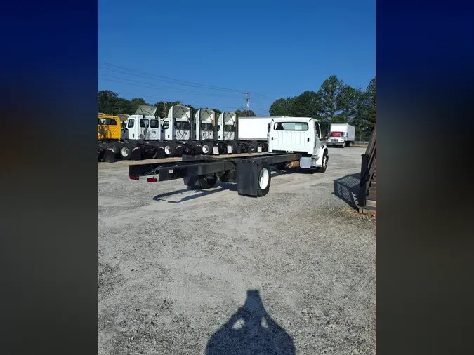 2019 FREIGHTLINER/MERCEDES M2 106fbb75a68f97d119419a9752a0dcb1d05