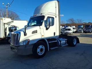 2018 FREIGHTLINER/MERCEDES CASCADIA 113