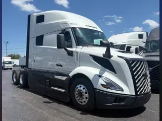 2026 VOLVO TRUCK VNL64TV04