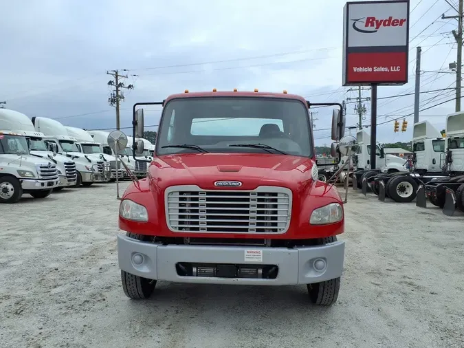 2019 FREIGHTLINER/MERCEDES M2 106