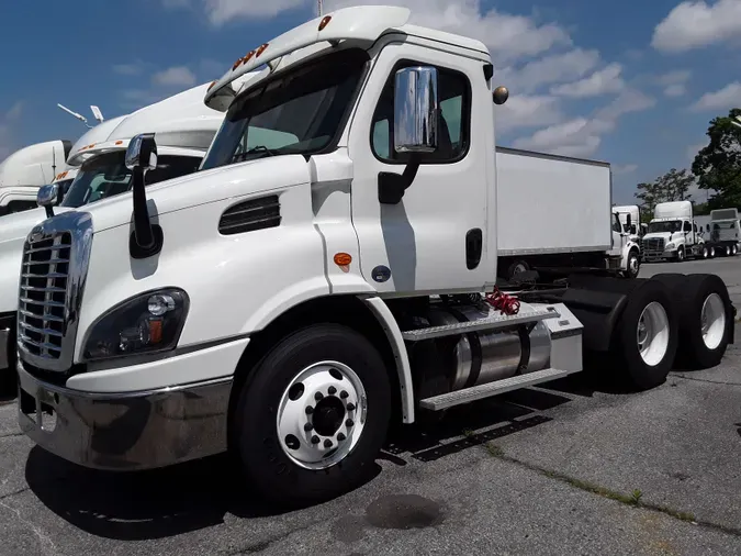 2018 FREIGHTLINER/MERCEDES CASCADIA 113