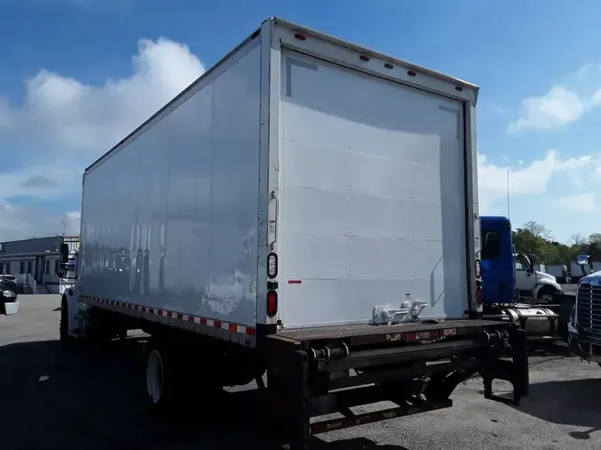 2016 FREIGHTLINER M2 106