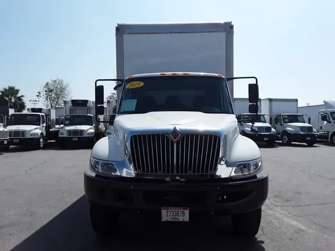 2019 NAVISTAR INTERNATIONAL 4300