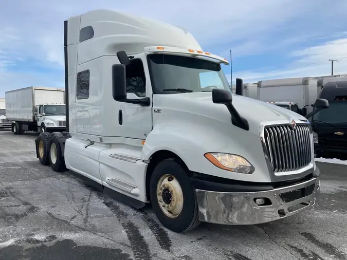 2020 NAVISTAR INTERNATIONAL LT625 SLPR CAB