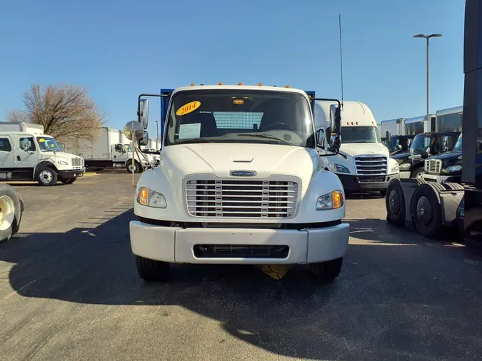 2014 FREIGHTLINER/MERCEDES M2 106