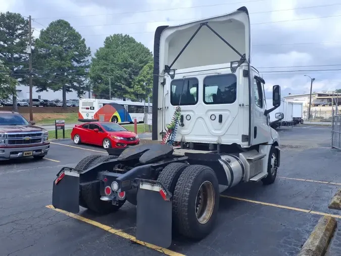 2023 FREIGHTLINER/MERCEDES CASCADIA PX12642ST