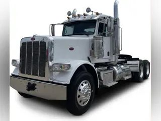2018 Peterbilt 389