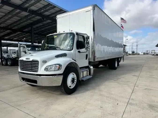 2022 Freightliner Business Class M2 106