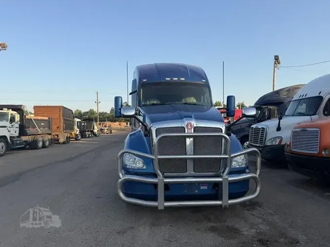 2017 KENWORTH T680