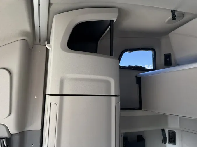 2021 Peterbilt 579