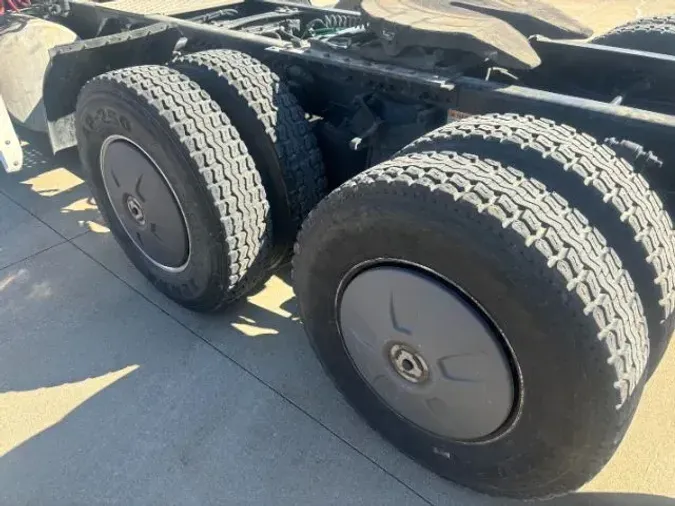 2019 Freightliner New Cascadia 126fbd4910925b6565aa50288125b57d953