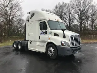 2016 FREIGHTLINER X11364ST