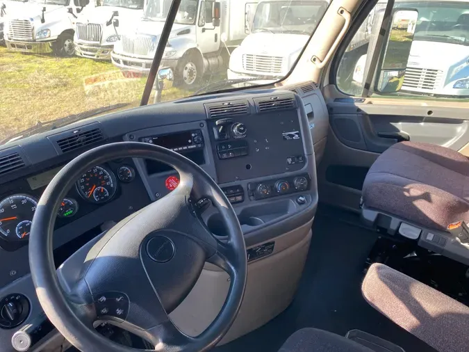 2019 FREIGHTLINER/MERCEDES CASCADIA 113