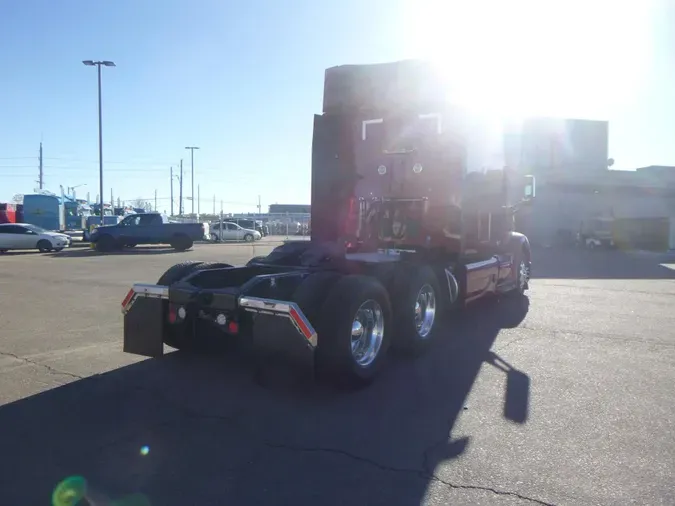 2022 Peterbilt 579