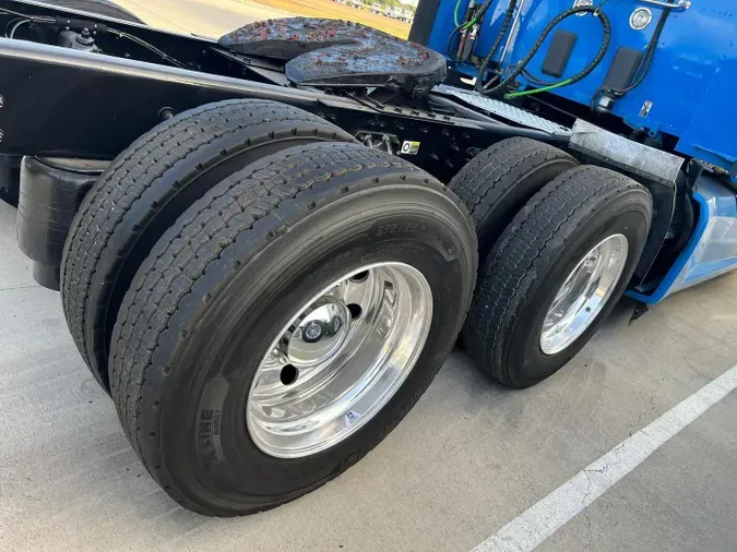 2022 Kenworth T680
