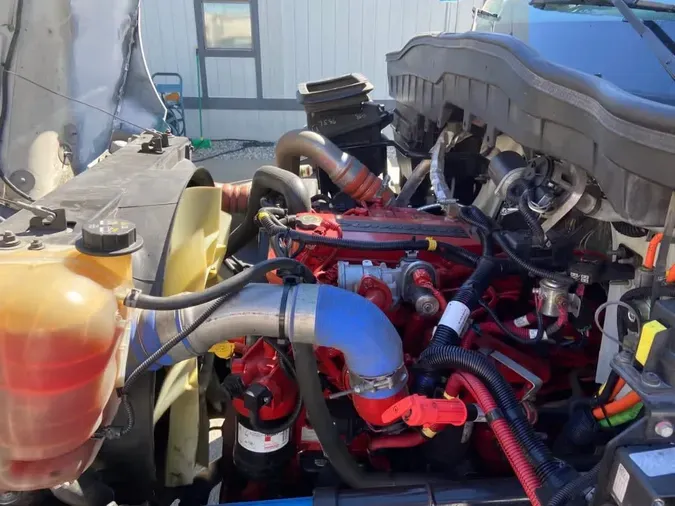 2019 NAVISTAR INTERNATIONAL 4300
