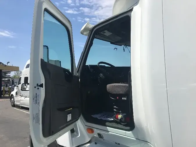 2019 International LT625