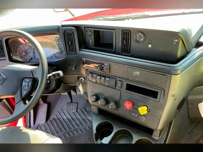 2020 INT LT625 6x4