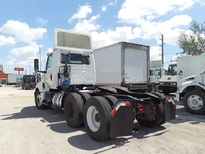 2019 NAVISTAR INTERNATIONAL LT625 DAYCAB T/A