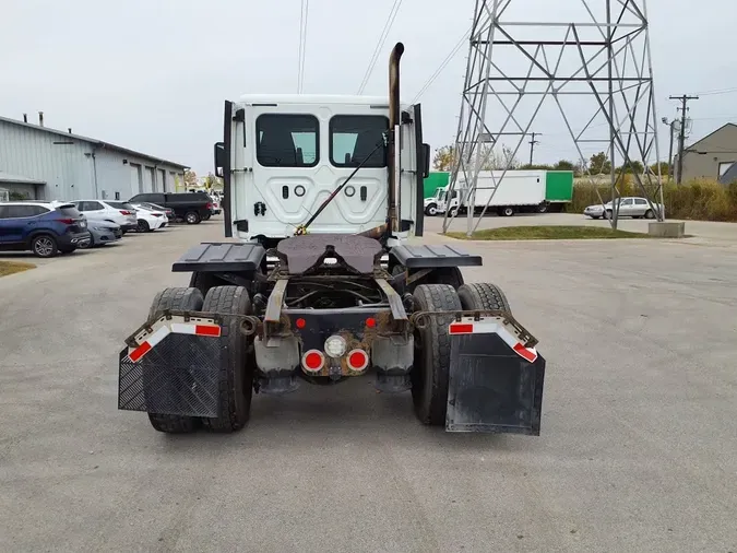 2018 FREIGHTLINER/MERCEDES CASCADIA 125