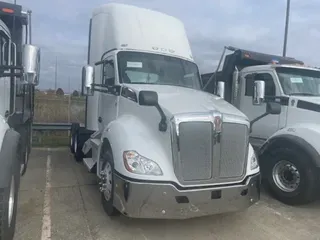 2019 Kenworth T680