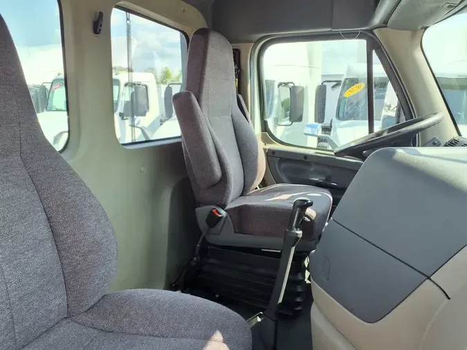 2019 FREIGHTLINER CASCADIA 125