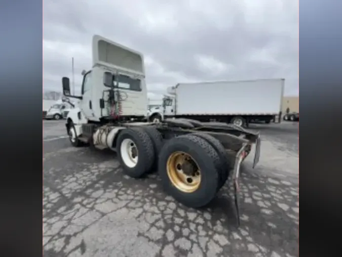 2021 NAVISTAR INTERNATIONAL LT625 DAYCAB T/A