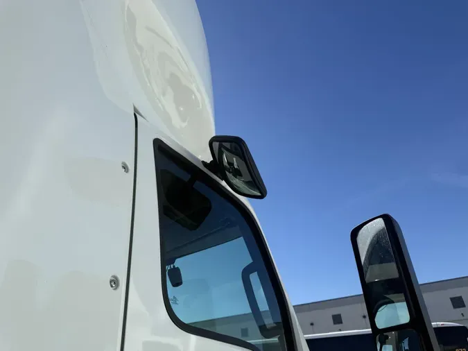 2021 International LT625