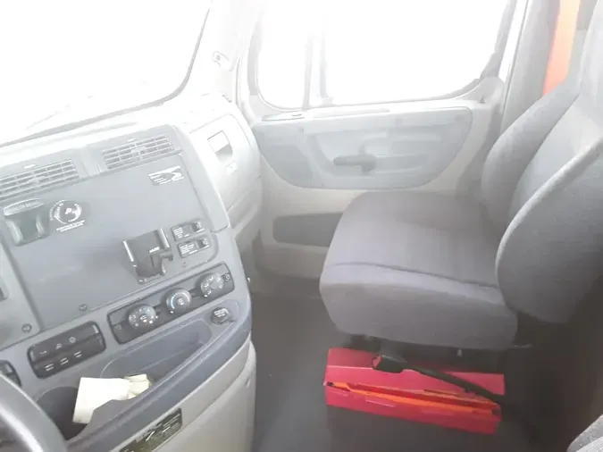 2018 FREIGHTLINER CASCADIA 125