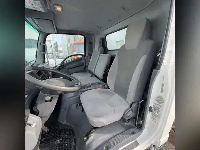 2019 ISUZU NPR HD