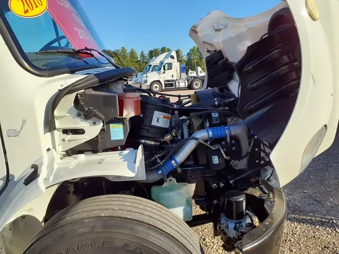 2018 FREIGHTLINER/MERCEDES M2 106