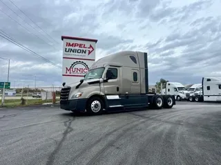 2022 Freightliner Cascadia
