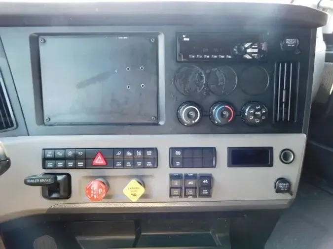 2020 Freightliner New Cascadia 126