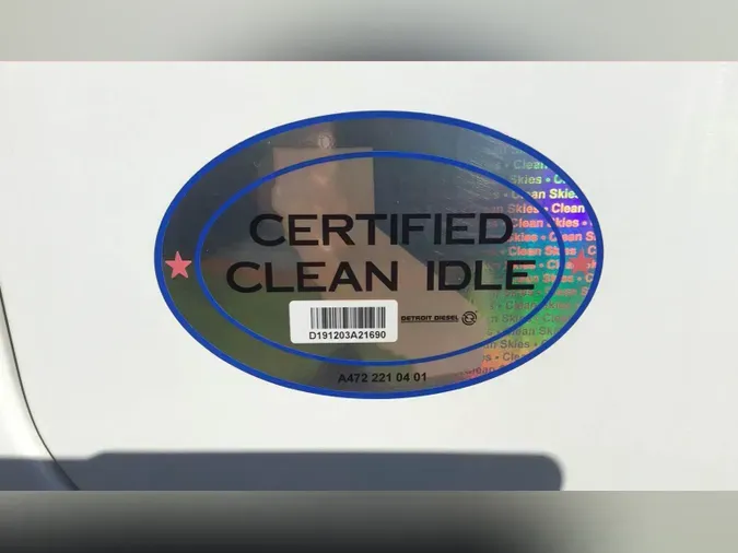 2021 Freightliner Cascadia 126