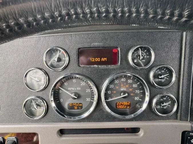 2018 Peterbilt 389