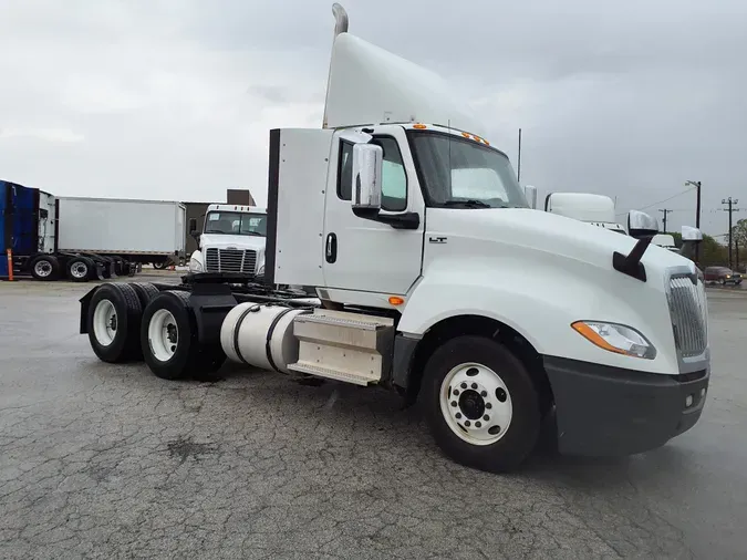 2018 NAVISTAR INTERNATIONAL LT625 DAYCAB T/A