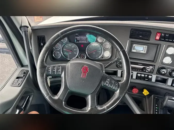 2018 KENWORTH T680