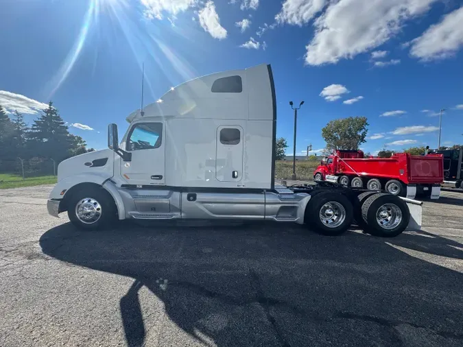 2022 Peterbilt 579