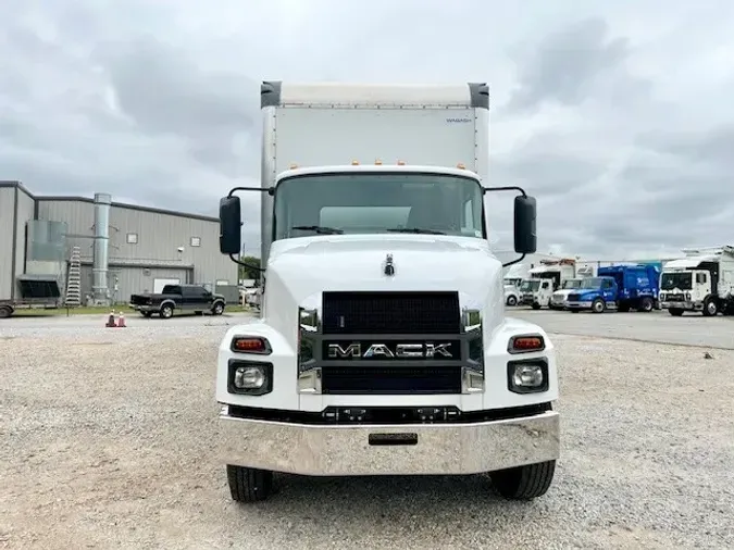 2025 MACK MD64