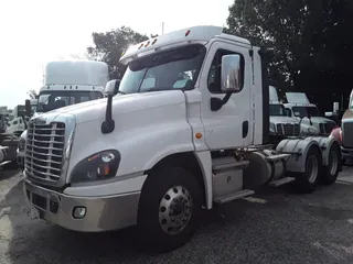 2018 Freightliner CASCADIA 125