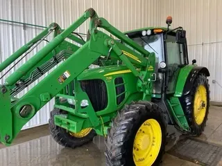 2010 John Deere 7130