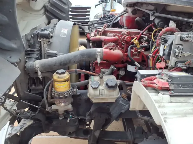 2020 FREIGHTLINER/MERCEDES M2 106