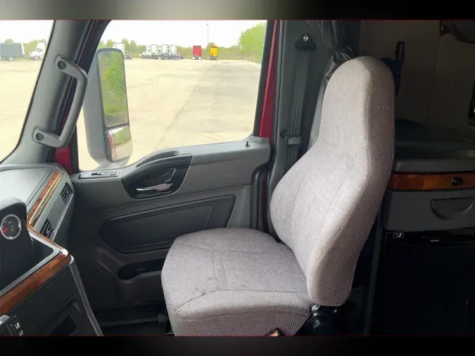 2020 INT LT625 6x4