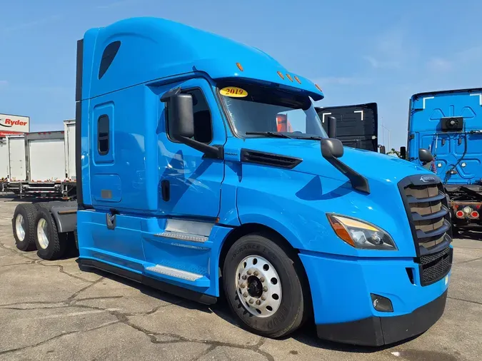 2019 FREIGHTLINER/MERCEDES NEW CASCADIA PX12664