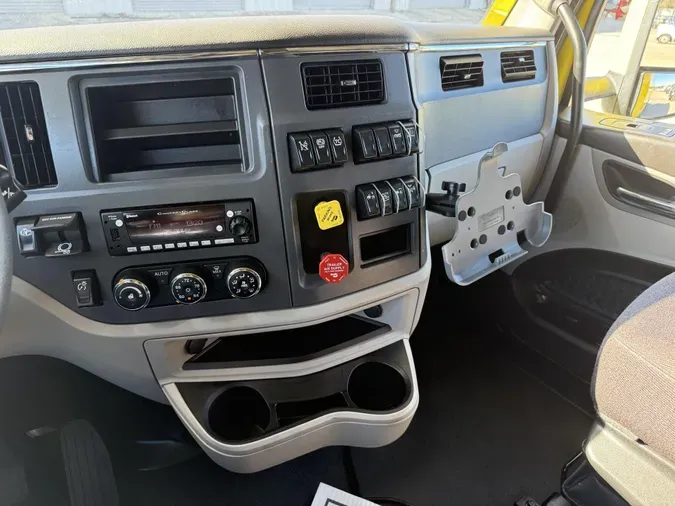 2024 Peterbilt 579